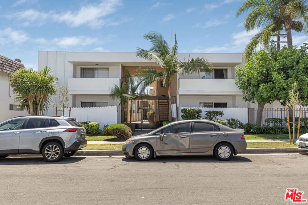 3444 Emerald Street Torrance, CA 90503