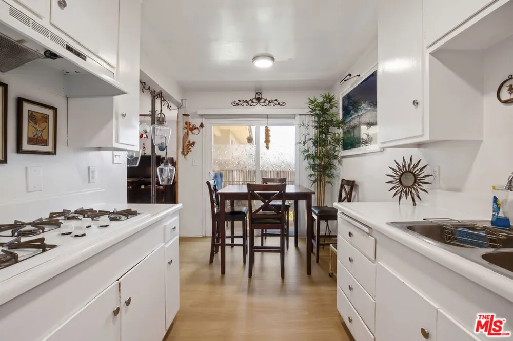3444 Emerald Street Torrance, CA 90503