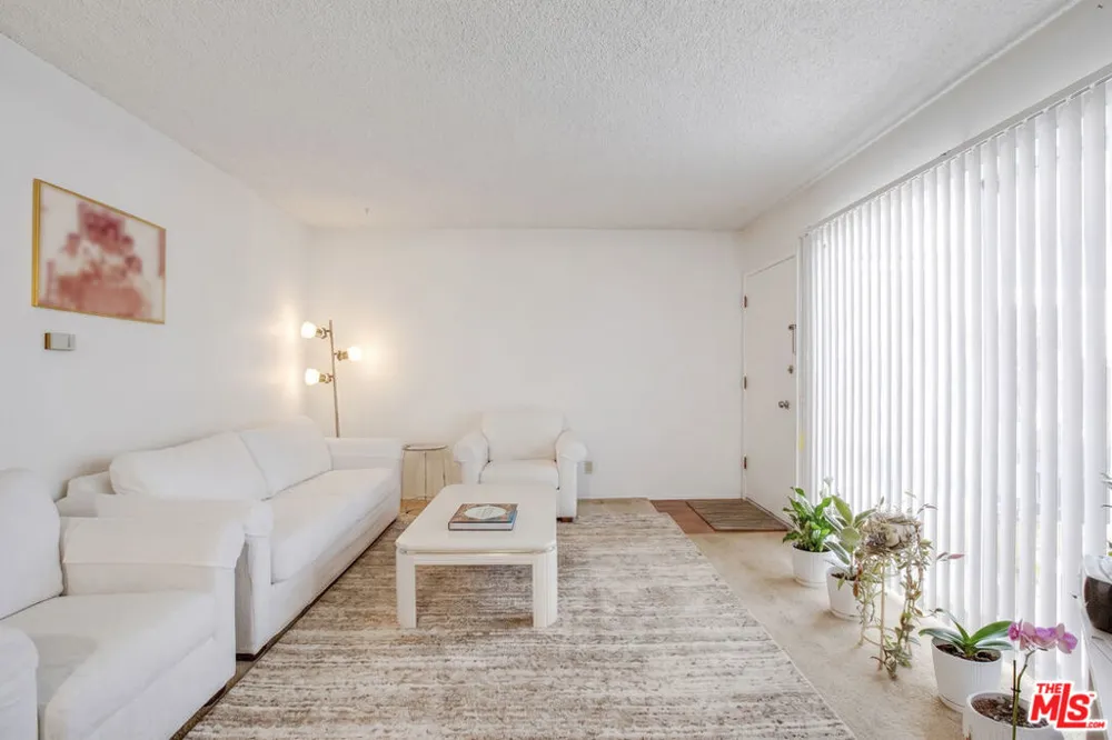 3444 Emerald Street Torrance, CA 90503