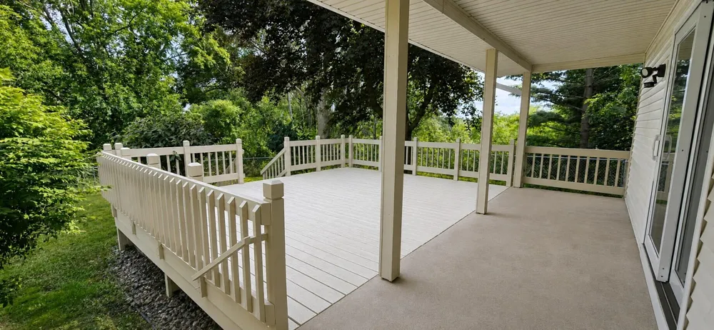 819 Elm Street Manistee, MI 49660