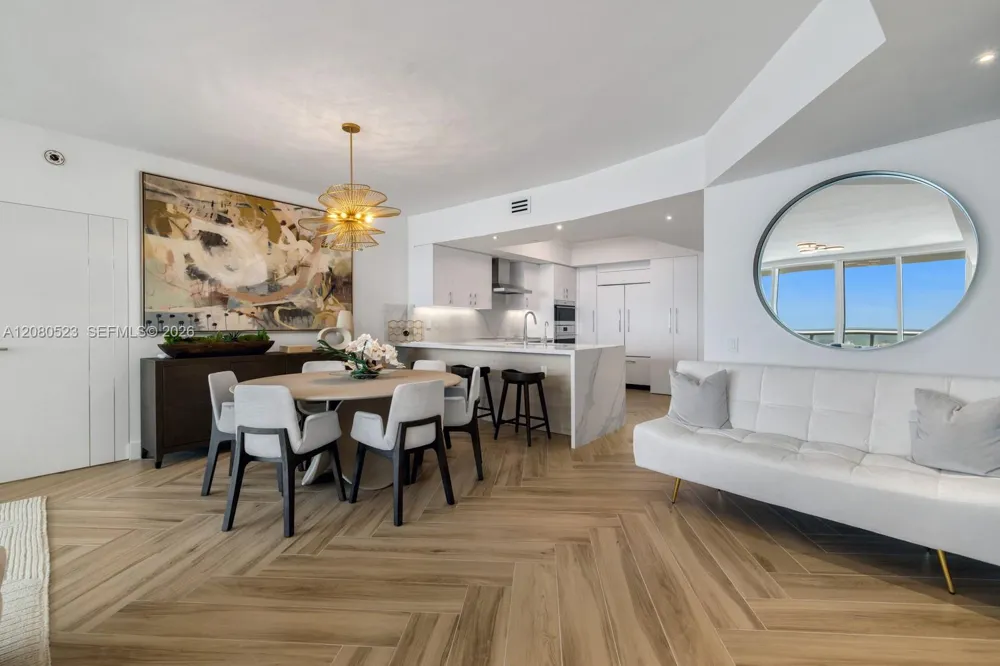 450 Alton Rd #2505 Miami Beach, FL 33139