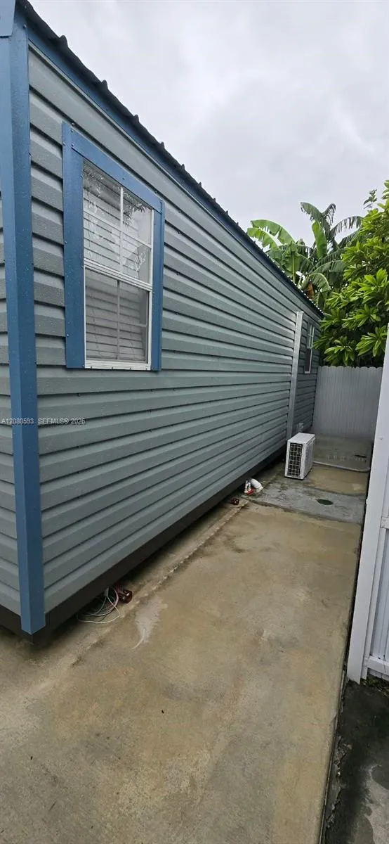 12751 SW 256th St #1 Homestead, FL 33032