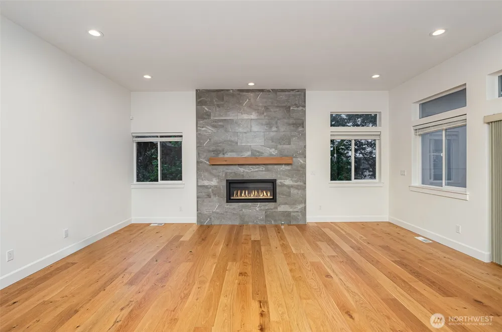 5426 31st Avenue S Seattle, WA 98108
