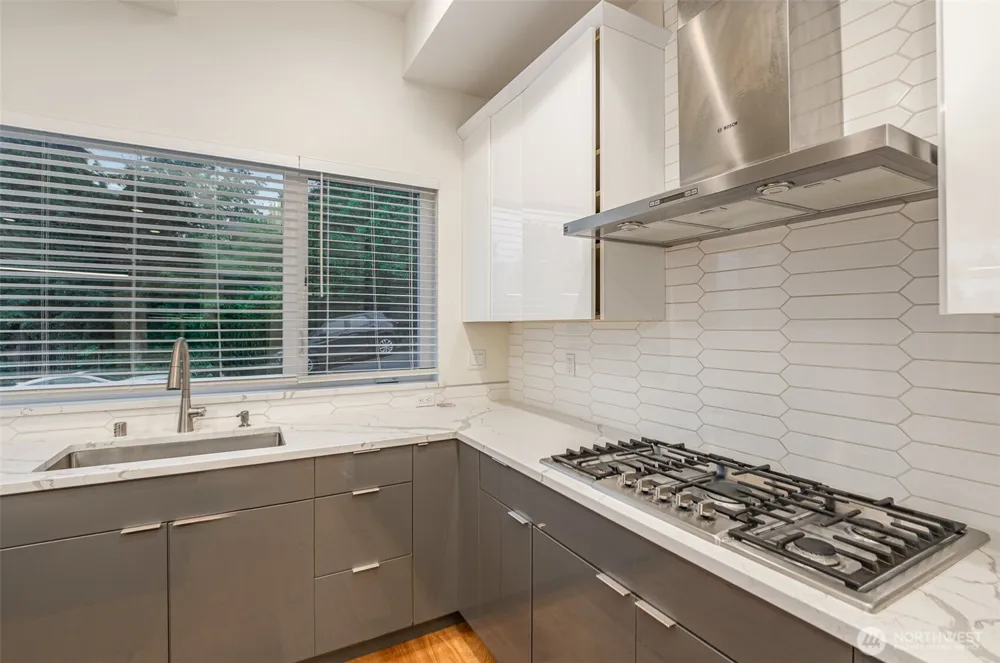 5426 31st Avenue S Seattle, WA 98108