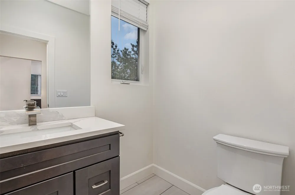 5426 31st Avenue S Seattle, WA 98108