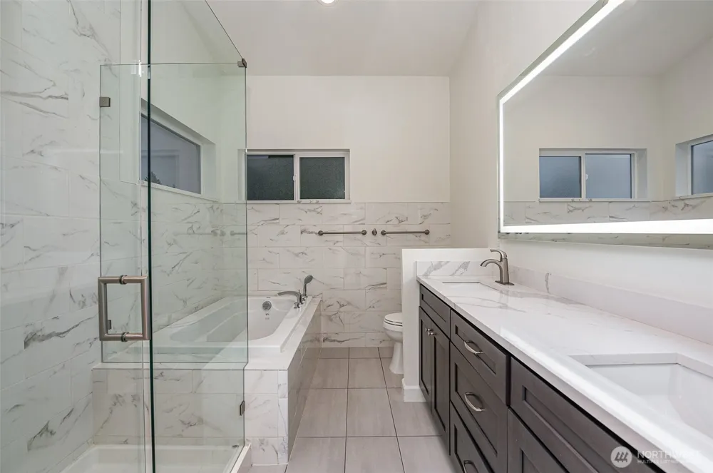 5426 31st Avenue S Seattle, WA 98108
