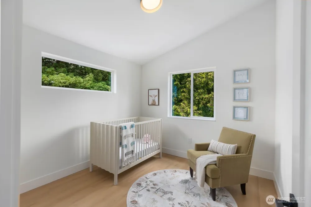 11748 Dayton Avenue Seattle, WA 98133