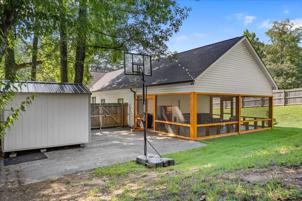 3101 Peerless Rd NW Cleveland, TN 37312