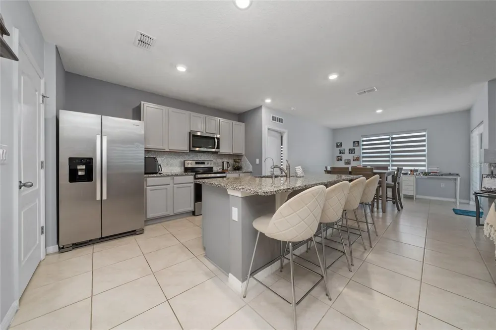 2822 HARMONIA HAMMOCK RD Harmony, FL 34773