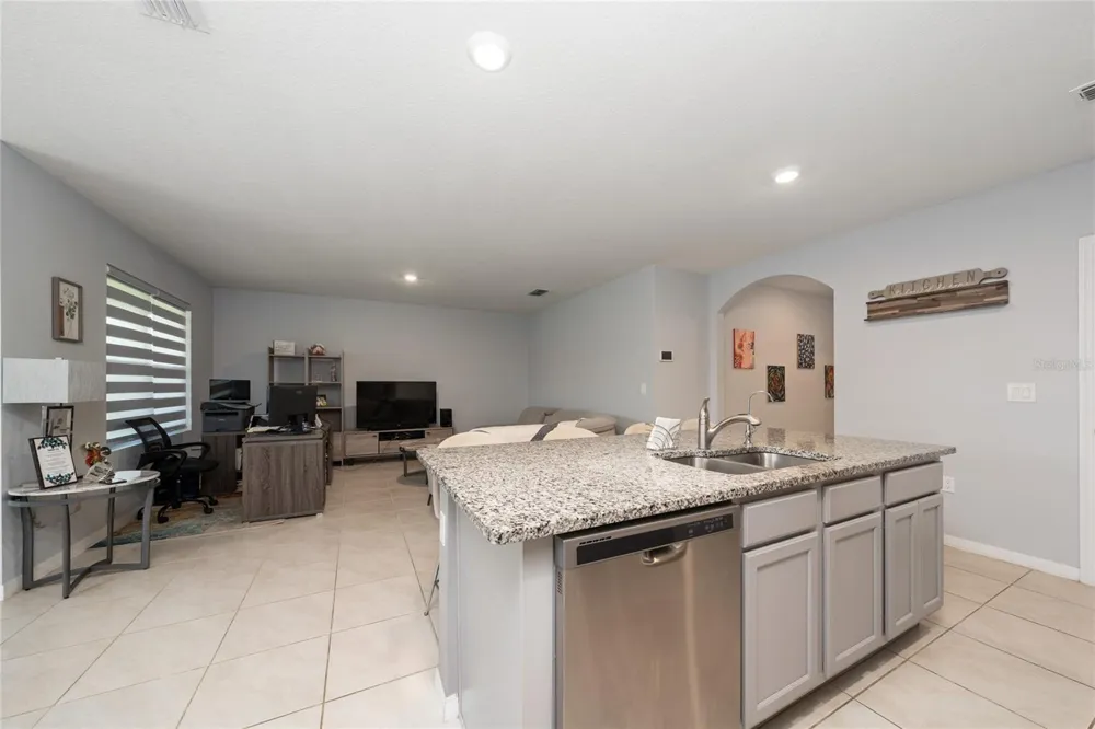2822 HARMONIA HAMMOCK RD Harmony, FL 34773