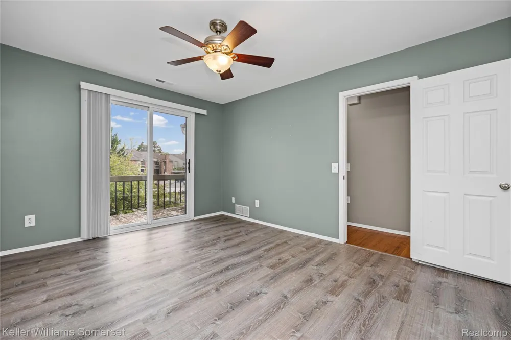 20745 Indian Creek Drive Farmington Hills City, MI 48335