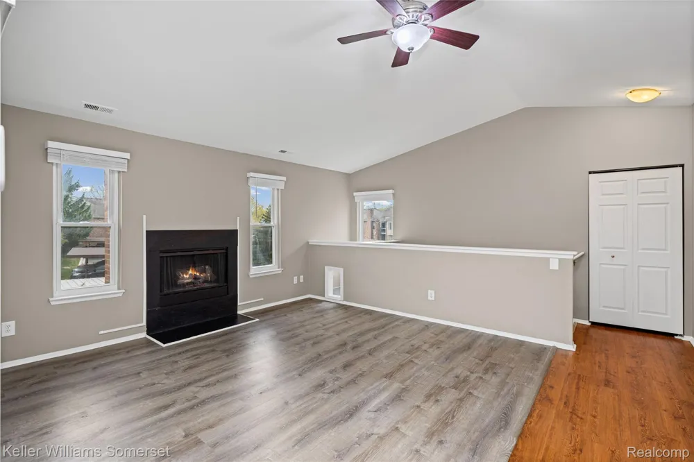 20745 Indian Creek Drive Farmington Hills City, MI 48335