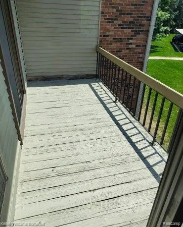 20745 Indian Creek Drive Farmington Hills City, MI 48335