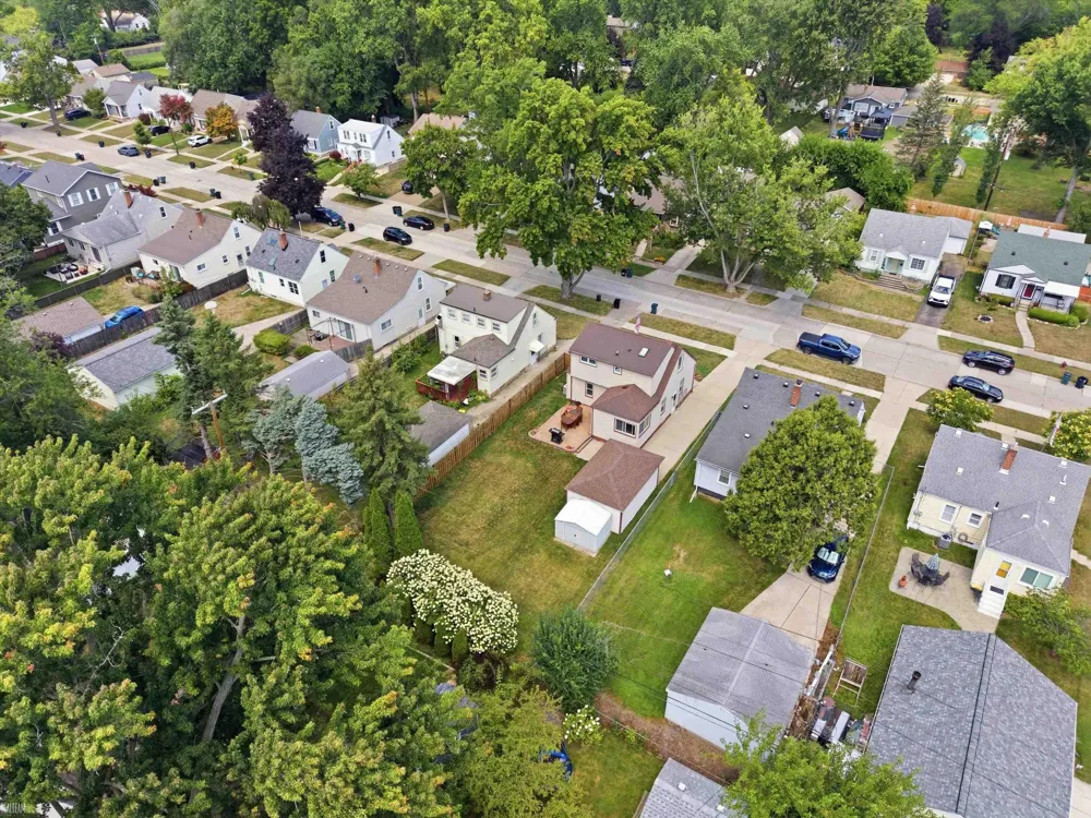 1308 Donald Avenue Royal Oak City, MI 48073
