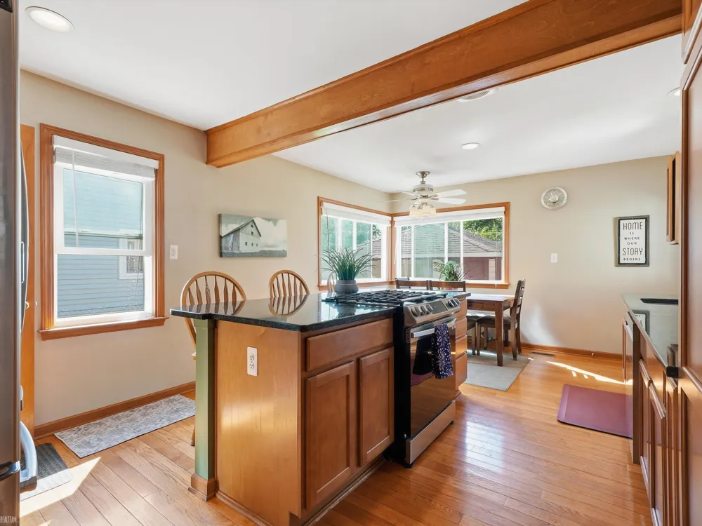 1308 Donald Avenue Royal Oak City, MI 48073