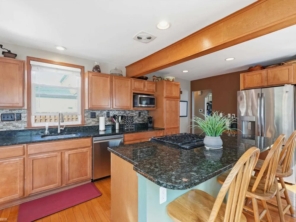 1308 Donald Avenue Royal Oak City, MI 48073