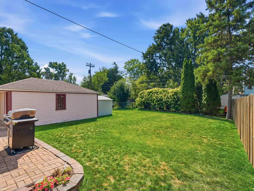 1308 Donald Avenue Royal Oak City, MI 48073