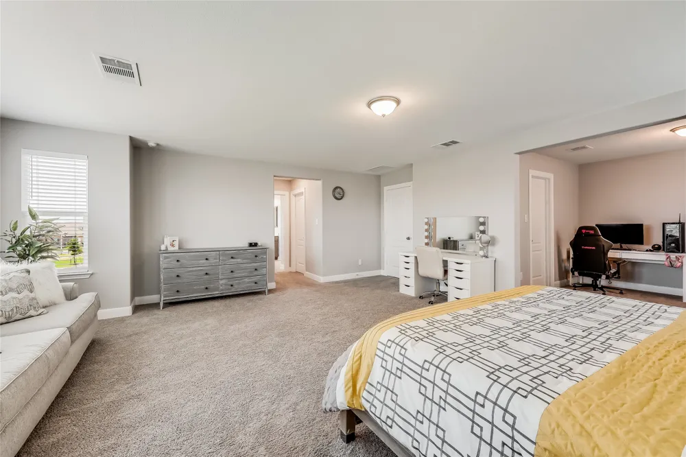 140 Auburn Street Kyle, TX 78640