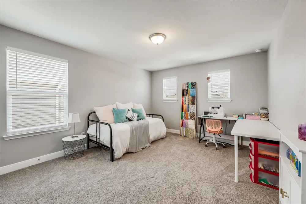 140 Auburn Street Kyle, TX 78640