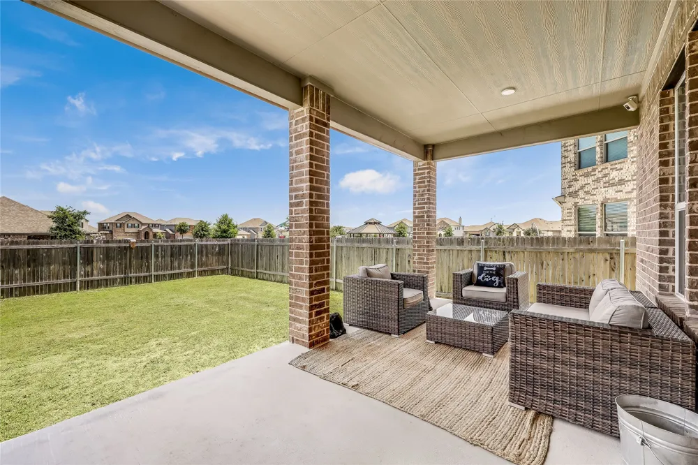 140 Auburn Street Kyle, TX 78640