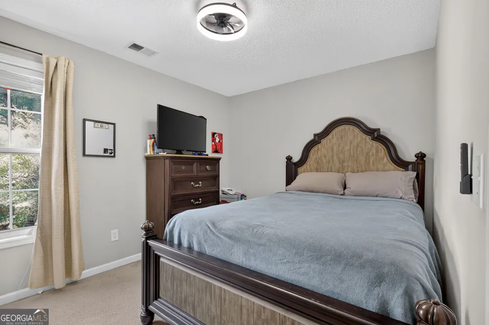 4009 Saint George WALK SW Powder Springs, GA 30127