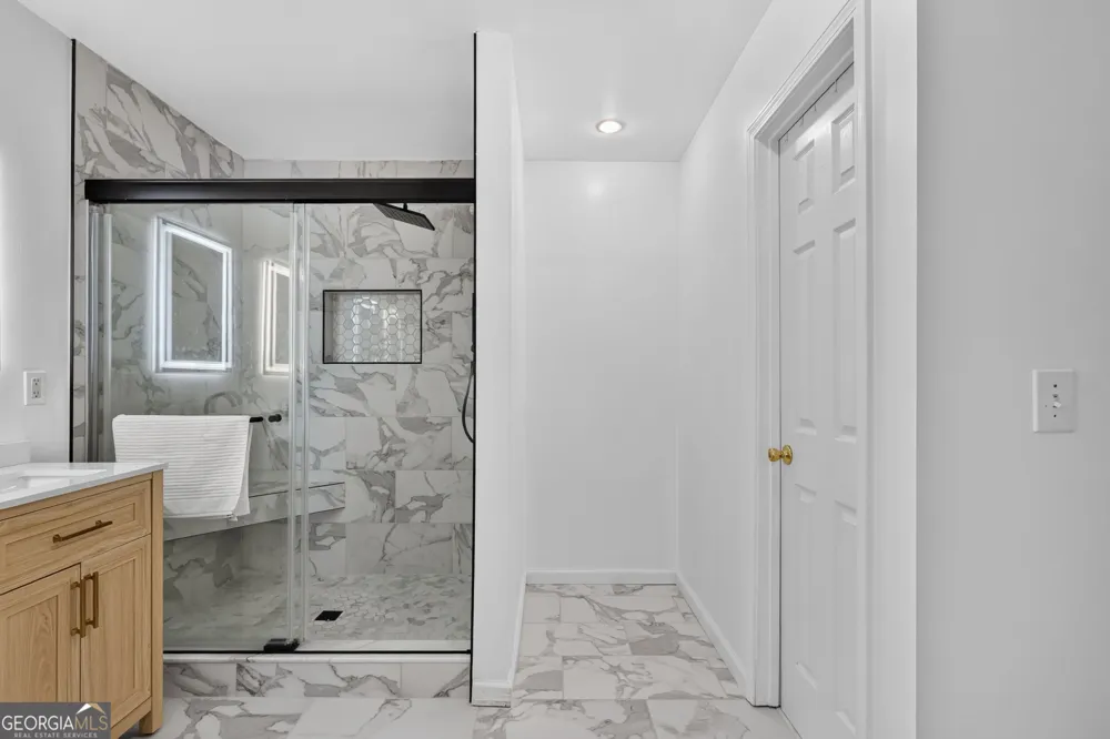 4009 Saint George WALK SW Powder Springs, GA 30127