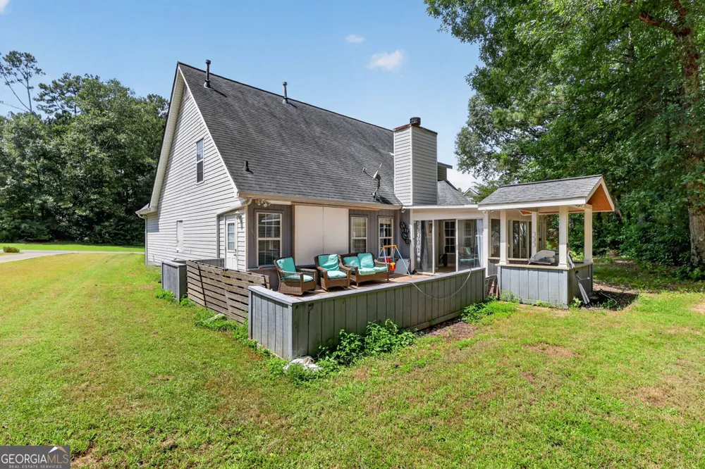 4009 Saint George WALK SW Powder Springs, GA 30127