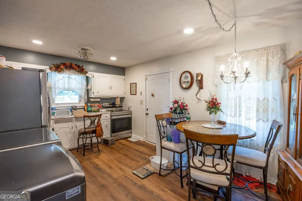 2421 Maner RD SE Atlanta, GA 30339