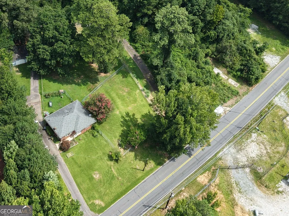 2421 Maner RD SE Atlanta, GA 30339