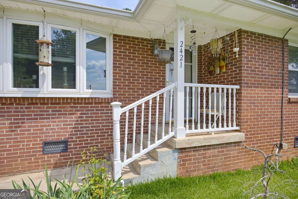 2421 Maner RD SE Atlanta, GA 30339