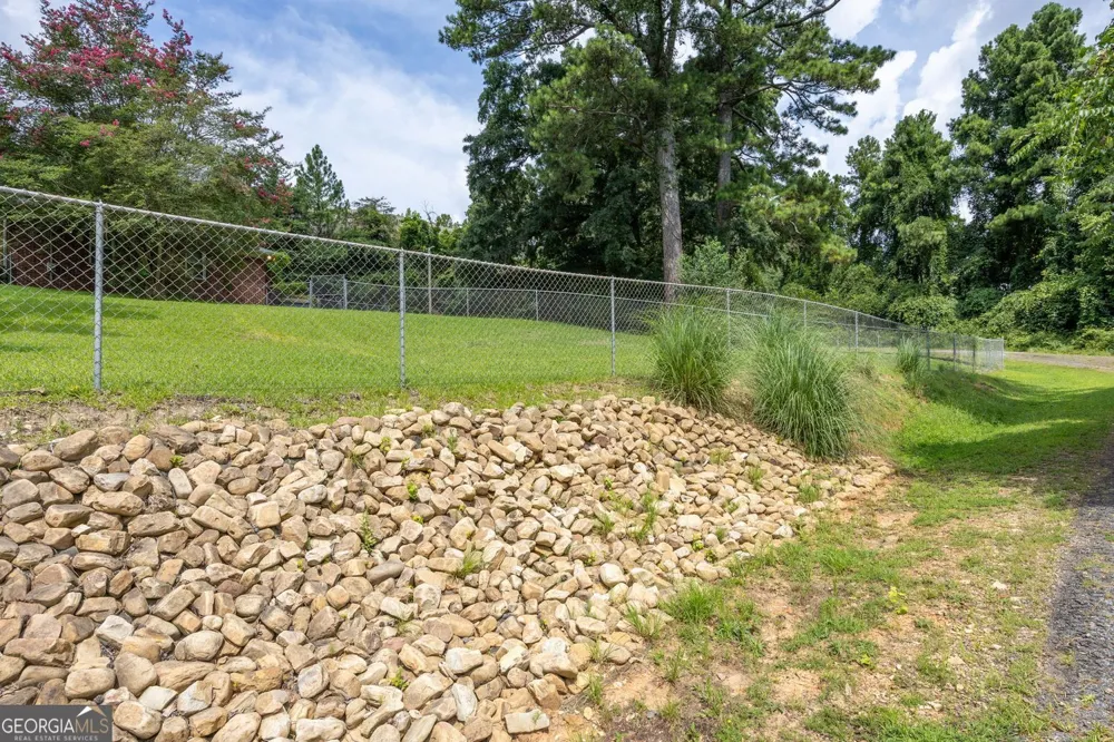 2421 Maner RD SE Atlanta, GA 30339