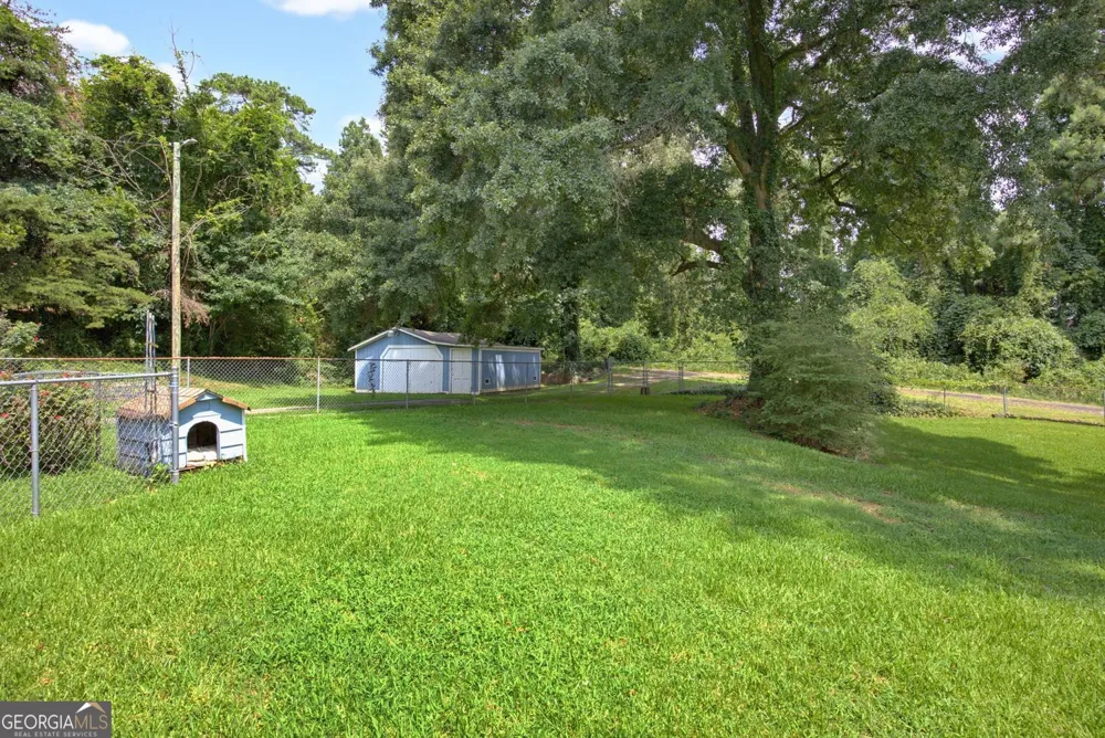 2421 Maner RD SE Atlanta, GA 30339