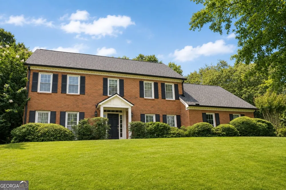 1820 N Chestnut Grove DR Marietta, GA 30066