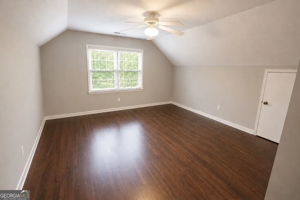 1820 N Chestnut Grove DR Marietta, GA 30066