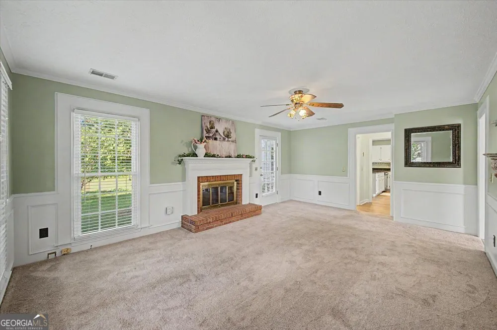 1820 N Chestnut Grove DR Marietta, GA 30066
