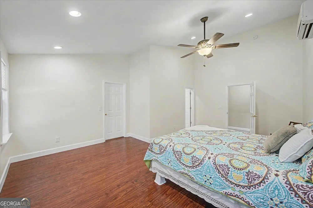 1820 N Chestnut Grove DR Marietta, GA 30066