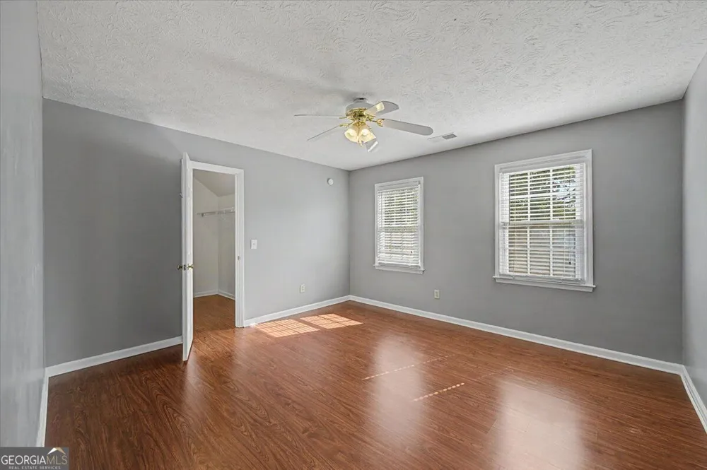 1820 N Chestnut Grove DR Marietta, GA 30066
