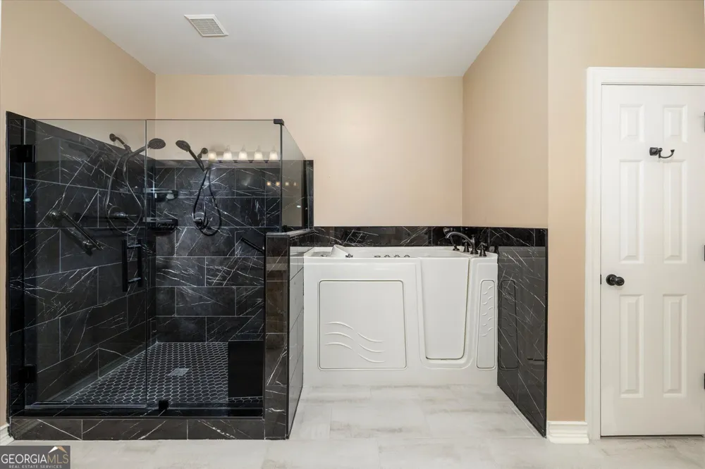 3928 Thawley CT Tucker, GA 30084