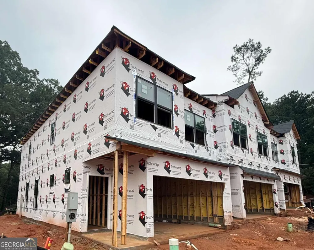 1975 Walton CT Tucker, GA 30084