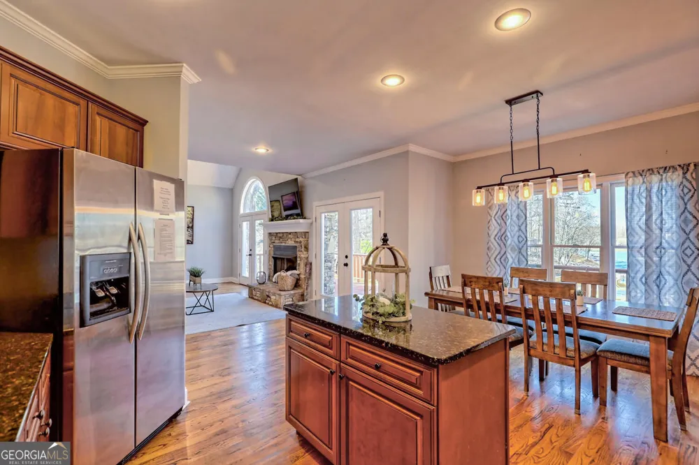 1189 Sunnyside RD Hiawassee, GA 30546