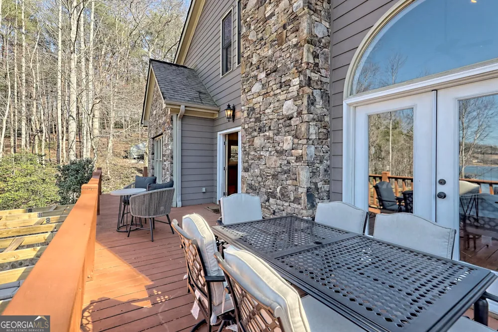 1189 Sunnyside RD Hiawassee, GA 30546