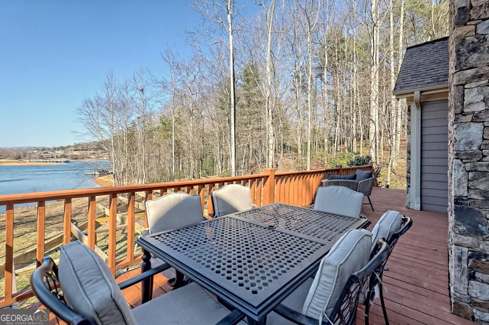 1189 Sunnyside RD Hiawassee, GA 30546
