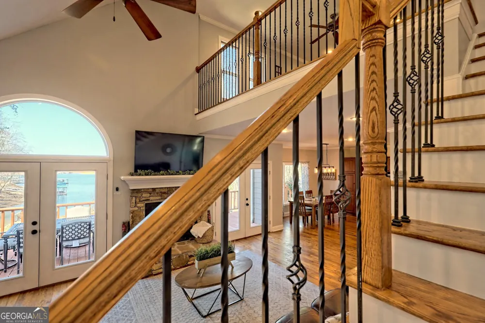 1189 Sunnyside RD Hiawassee, GA 30546
