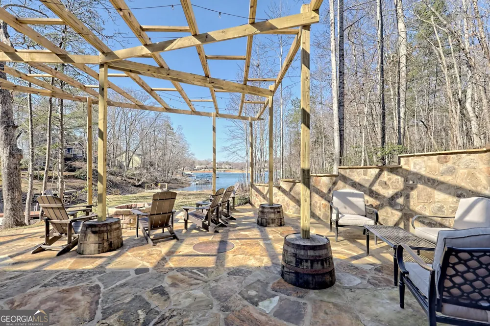 1189 Sunnyside RD Hiawassee, GA 30546