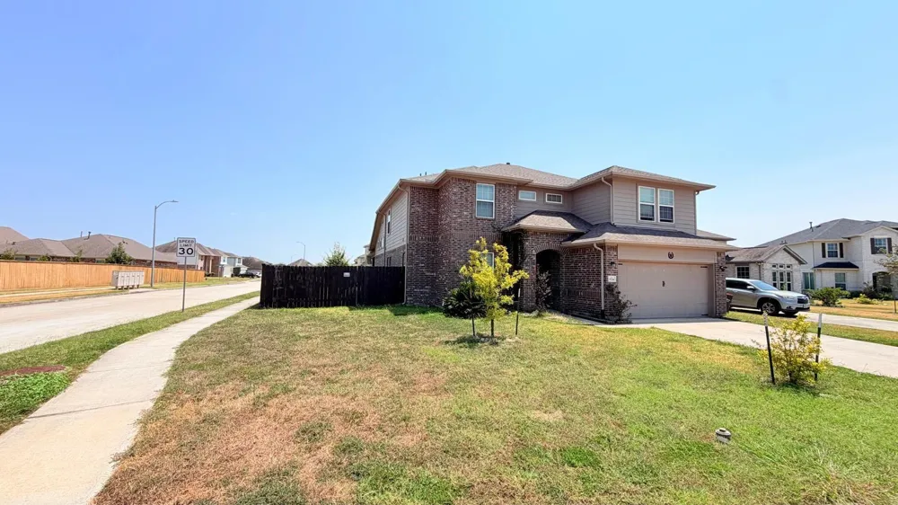 8714 Ruddy Duck Court Baytown, TX 77521