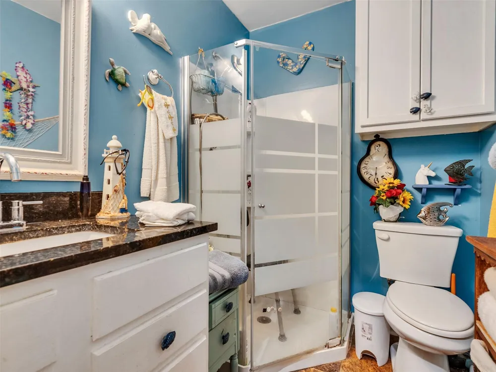 2616 Avenue H Dickinson, TX 77539
