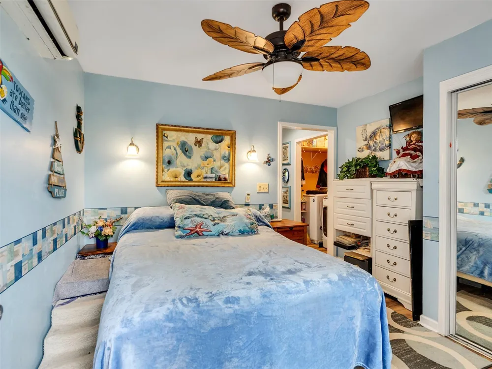 2616 Avenue H Dickinson, TX 77539