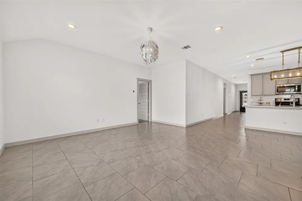 3943 Canyon Shore Lane Missouri City, TX 77459