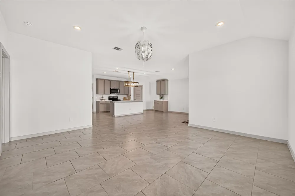 3943 Canyon Shore Lane Missouri City, TX 77459