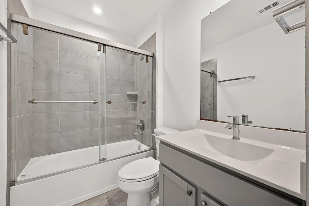 3943 Canyon Shore Lane Missouri City, TX 77459